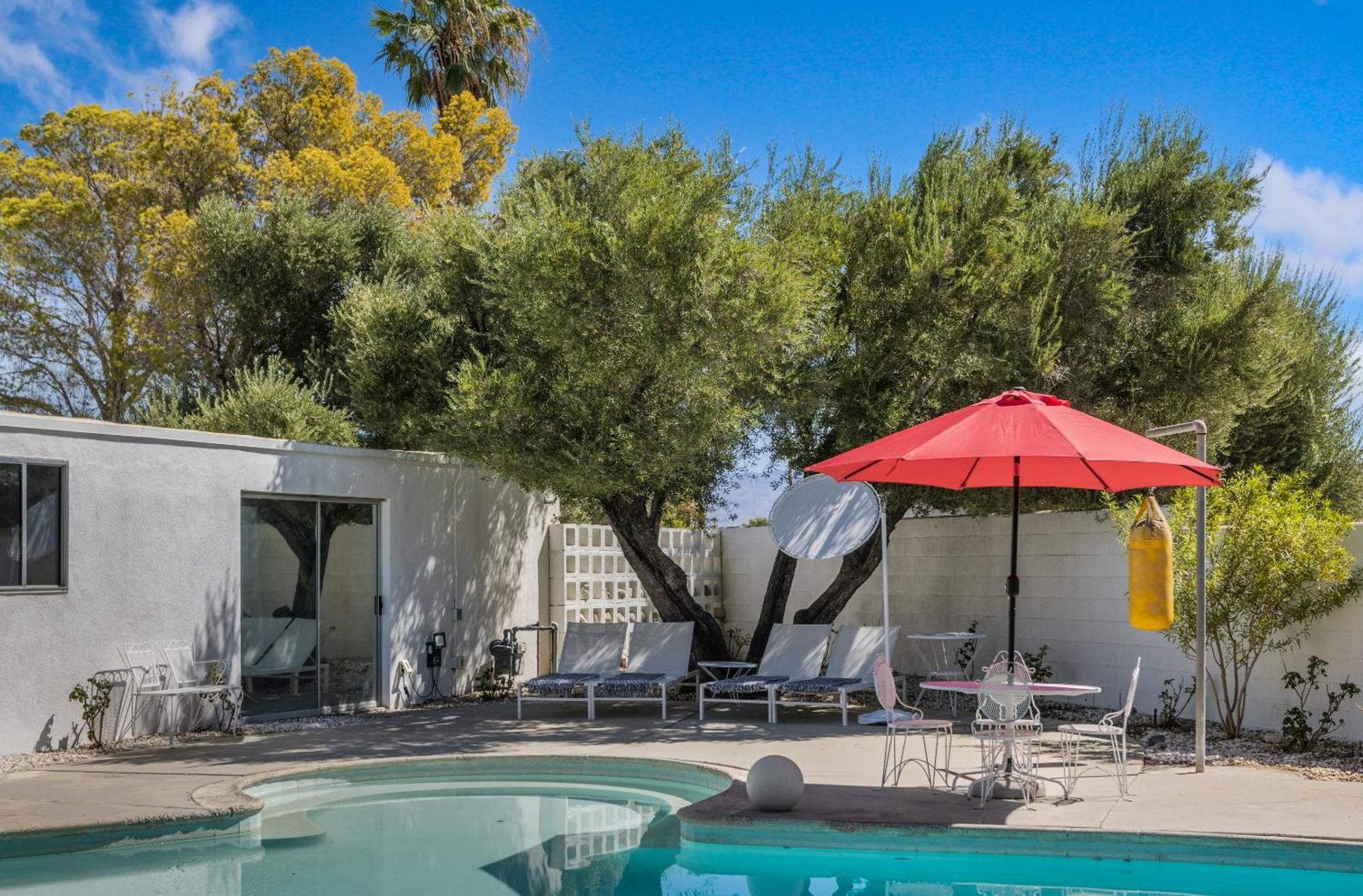 Former Steve Mcqueen'S Home Παλμ Σπρινγκς Εξωτερικό φωτογραφία