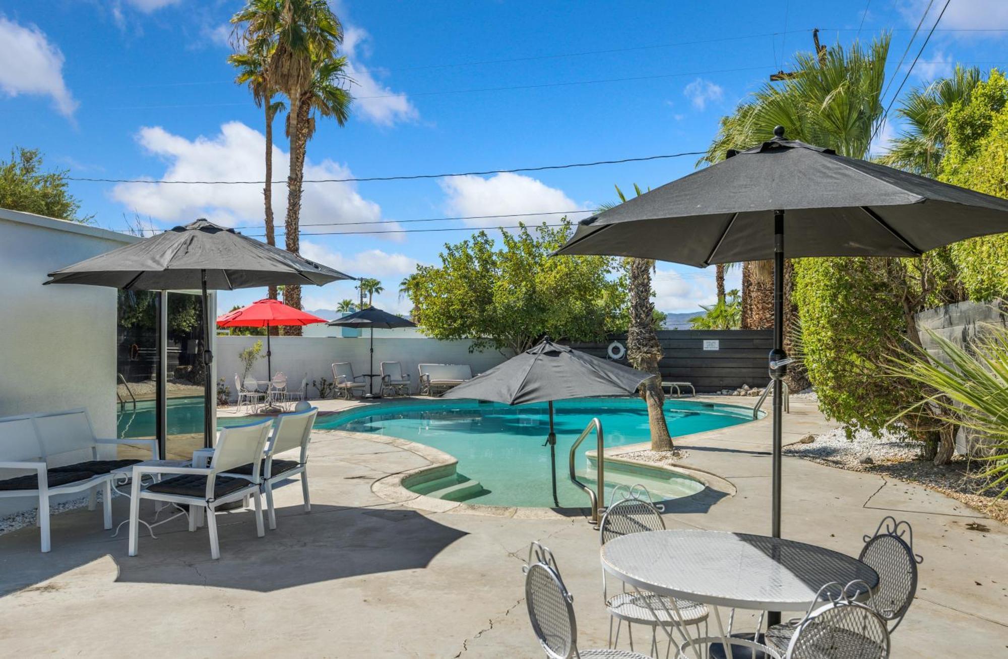 Former Steve Mcqueen'S Home Παλμ Σπρινγκς Εξωτερικό φωτογραφία