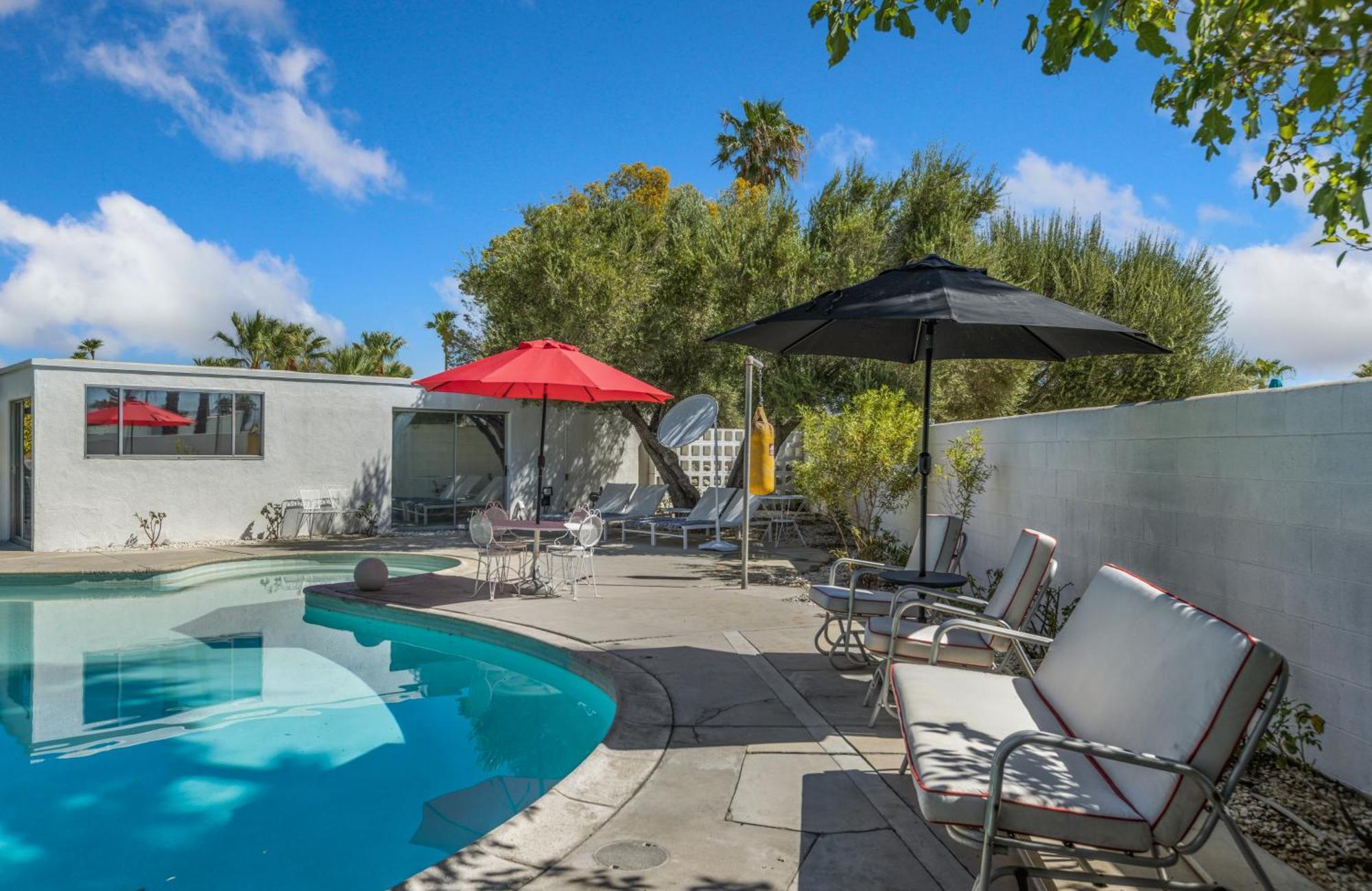Former Steve Mcqueen'S Home Παλμ Σπρινγκς Εξωτερικό φωτογραφία