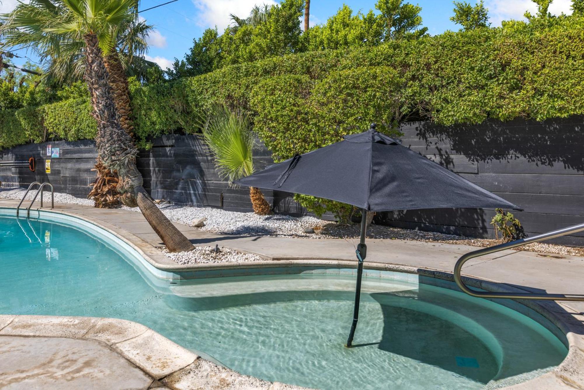 Former Steve Mcqueen'S Home Παλμ Σπρινγκς Εξωτερικό φωτογραφία